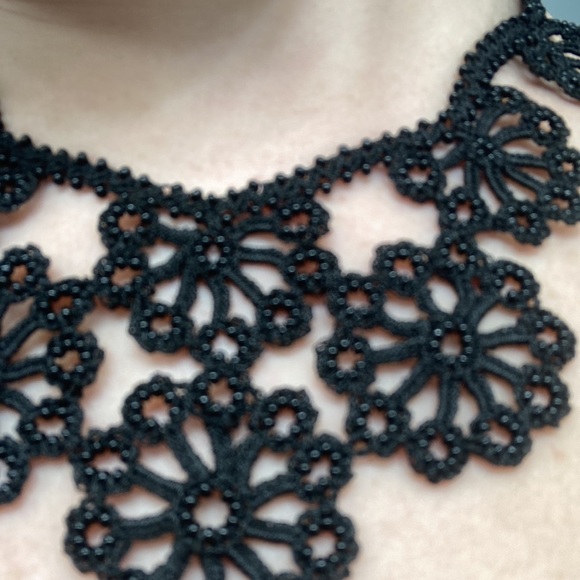 🖤🖤🖤Hand beaded necklace - Picture 2 of 3